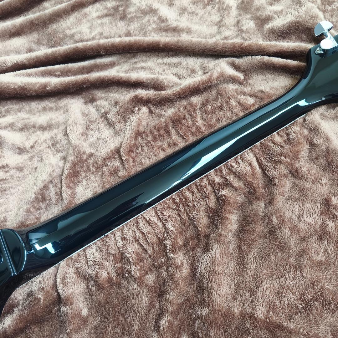 新品同様 EDWARDS E-FV-LTD フライング V flying ギター