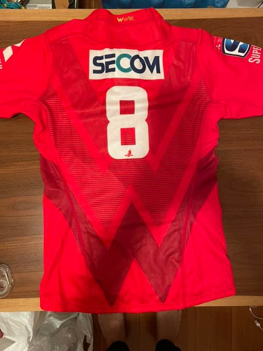 ラグビー　サンウルブズ No.8 実使用　ユニフォーム　直筆サイン入り