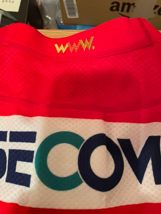 ラグビー　サンウルブズ No.8 実使用　ユニフォーム　直筆サイン入り