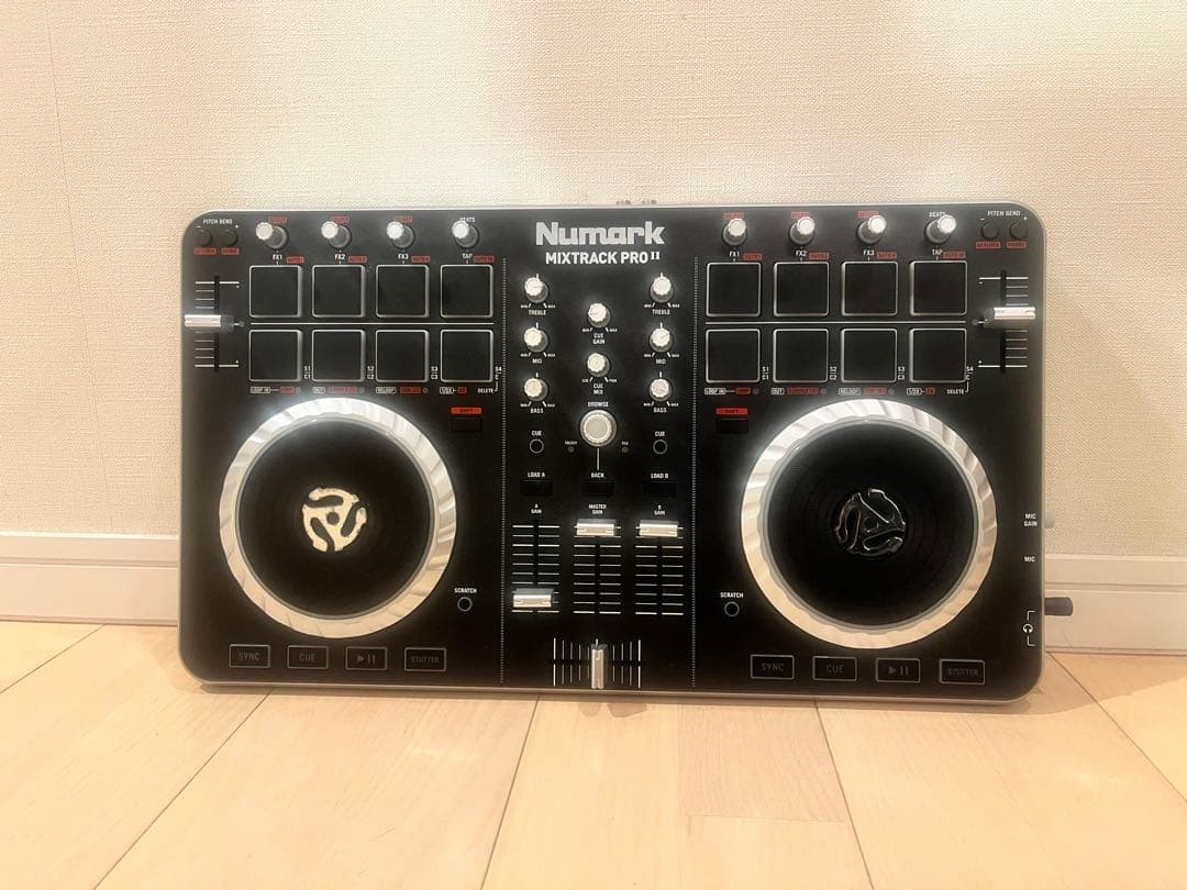 Numark MIXTRACK PRO II DJコントローラー