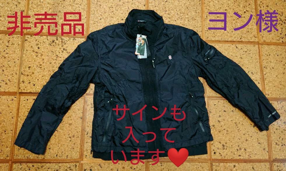 ぺ・ヨンジュンさん劇中(四月の雪)使用モデルレプリカオリジナルスタッフジャンパー