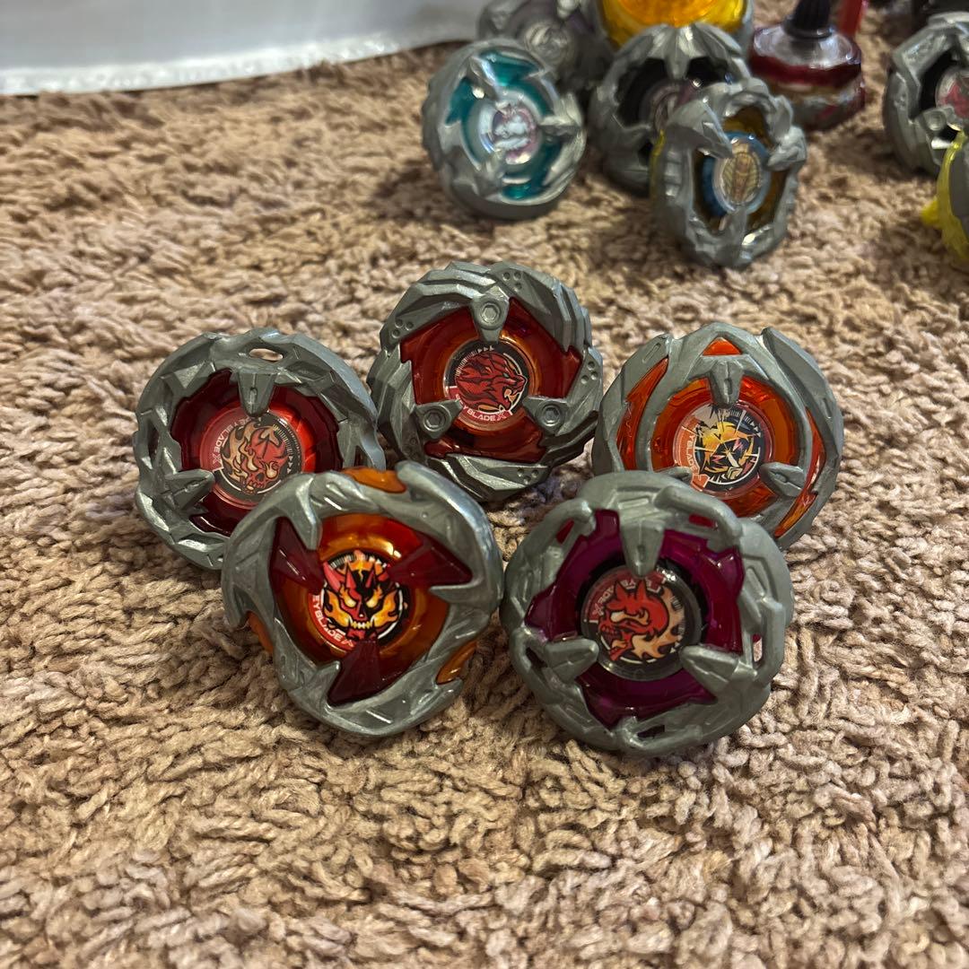 ベイブレードX まとめ売り　23個＋スタジアム　レアあり