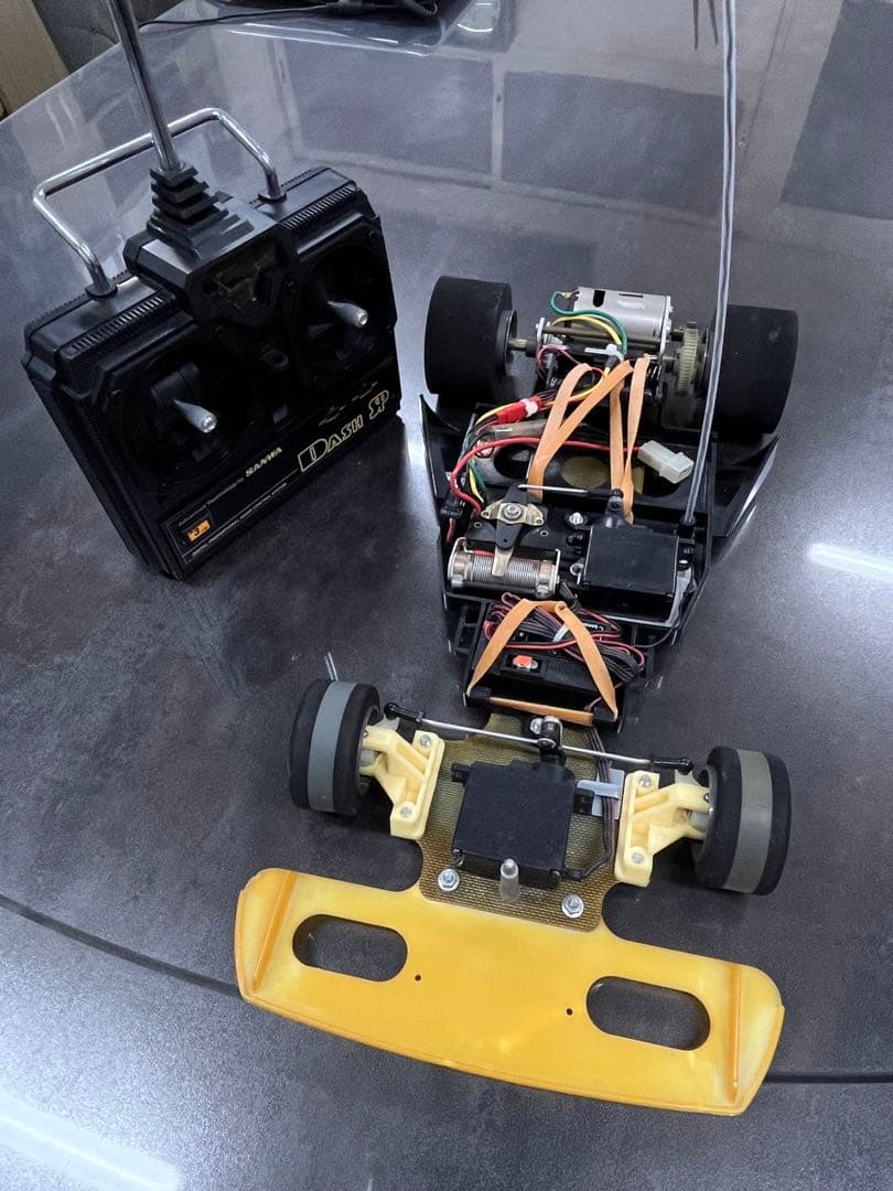 ラジコン　タミヤ・1／10ホンダF-2メカ付プロポセット（当時物）