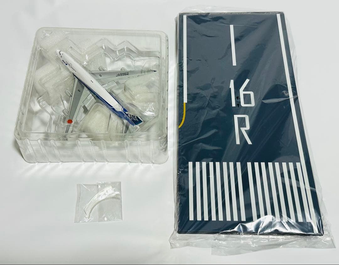 1/400 ANA 747-400 NH40045 全日空商事フラップダウン