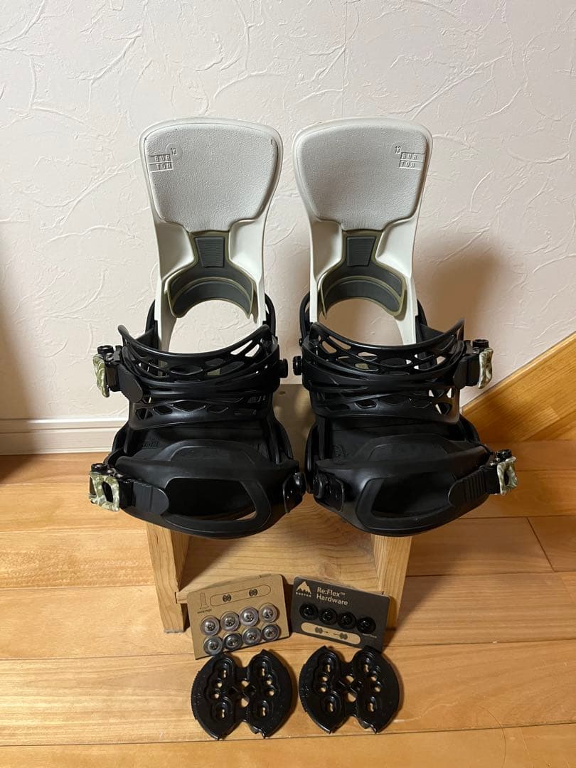 バートン　カーテルX サイズM ホワイト×ブラック