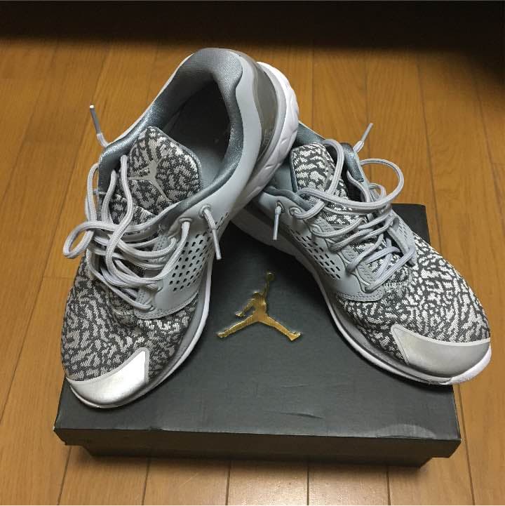 ジョーダントレーニングシューズ売り切れました