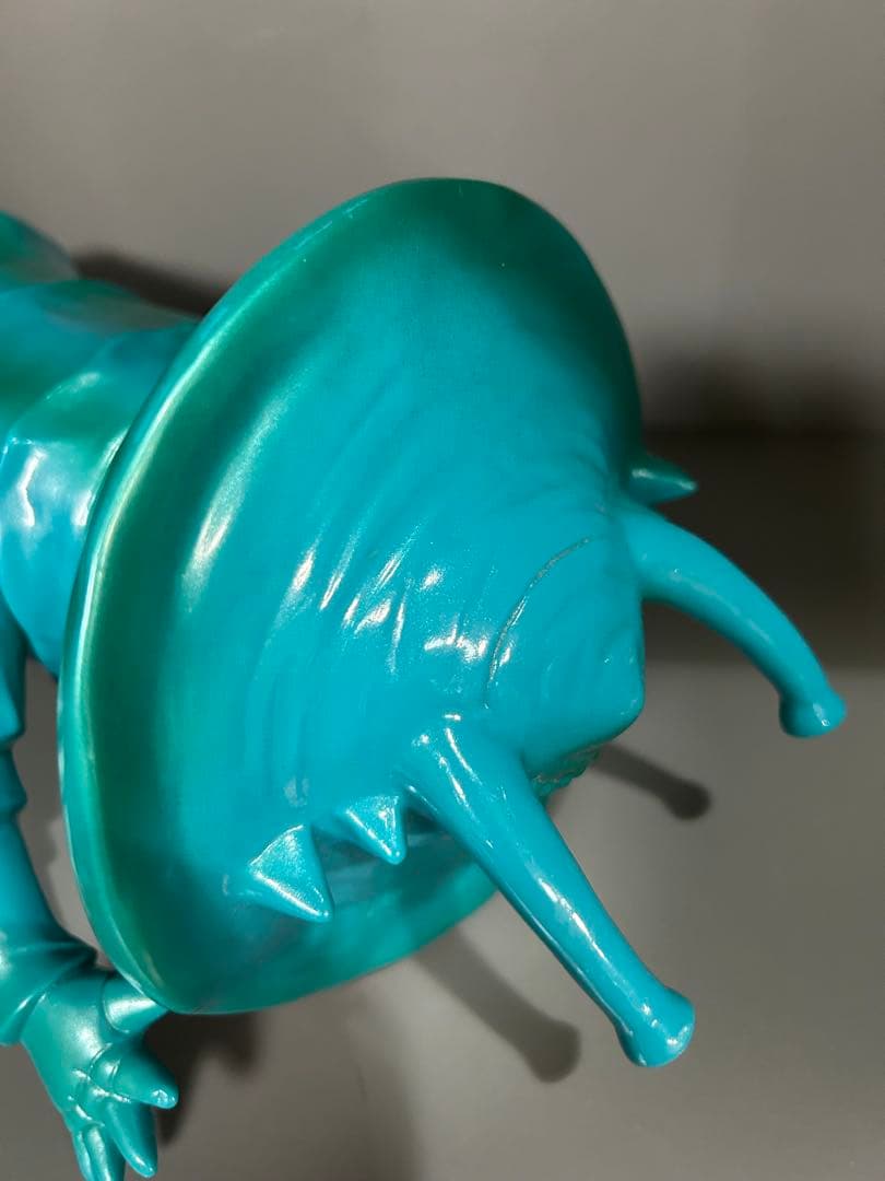 ジャイアントカネゴン　ブルマァク 円谷プロ　バンダイ