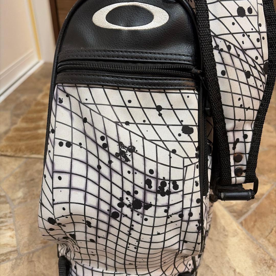 ゴルフスタンドバッグ 白黒スカル柄デザイン