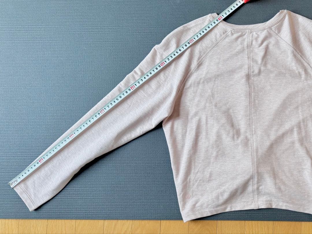 Lululemon ベビーピンク 長袖 ヨガウェア
