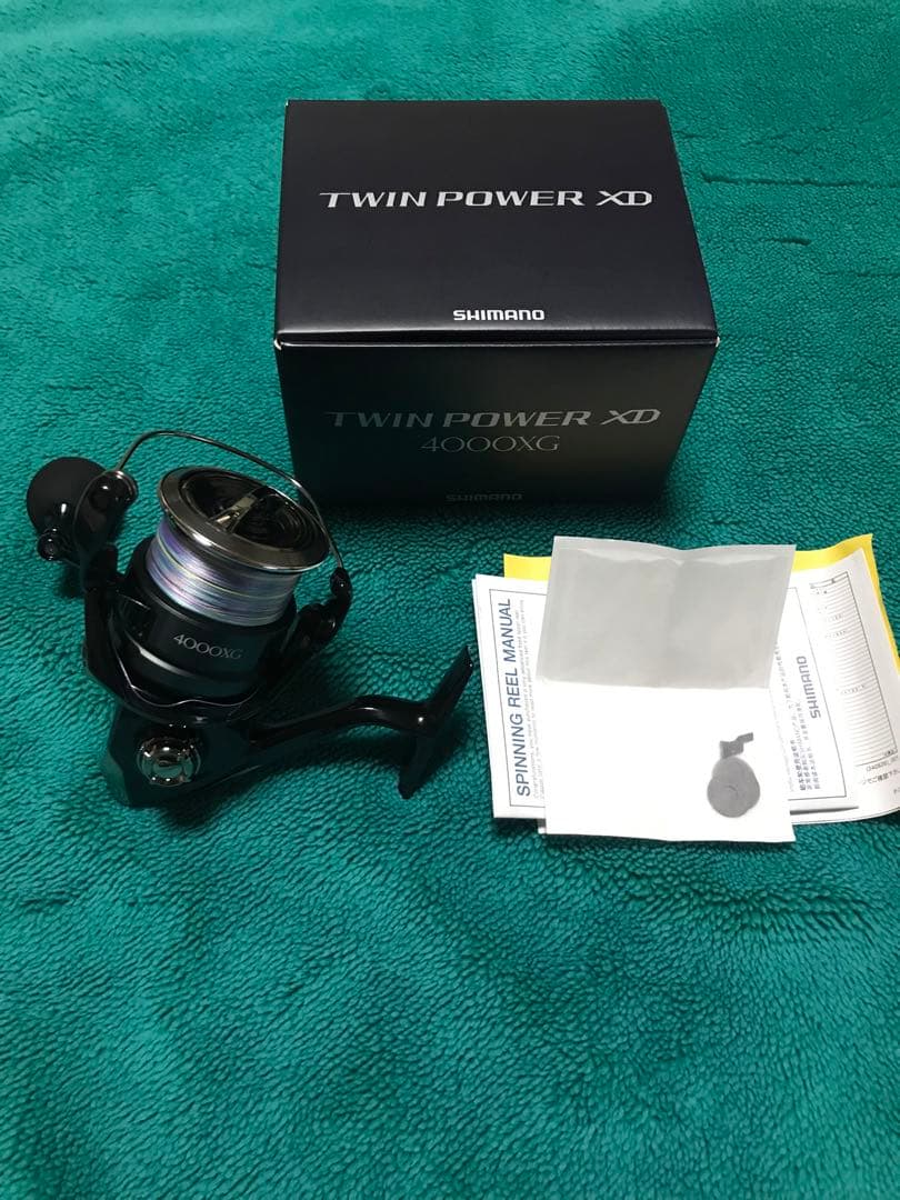 SHIMANO 25TWIN POWER XD 4000XG スピニングリール
