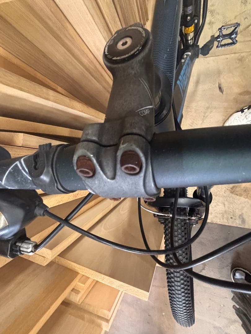 MERIDA メリダマウンテンバイク 26インチ 前サスペンション 21段変速