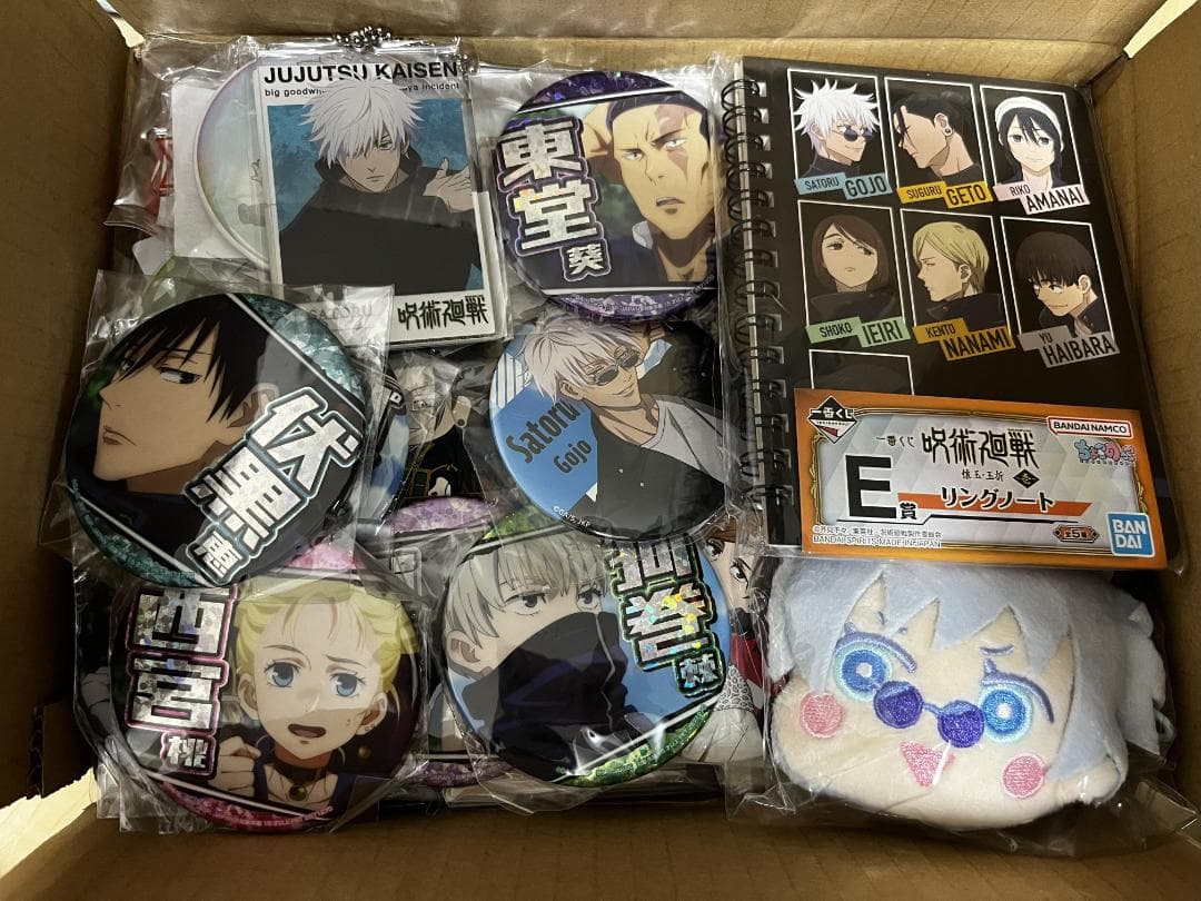 ★呪術廻戦推し活まとめ売り★人気キャラ勢ぞろい！アクスタ缶バッジ多数