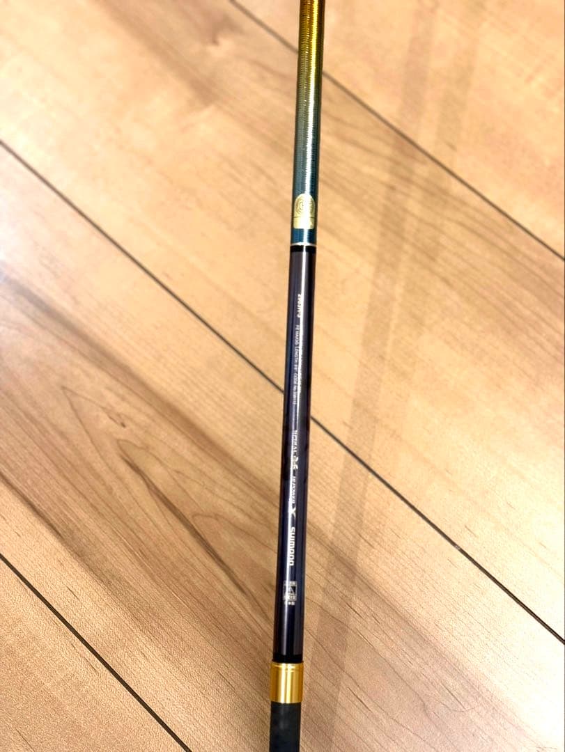 本物買いたい方必見　ワールドシャウラリミテッド　2983