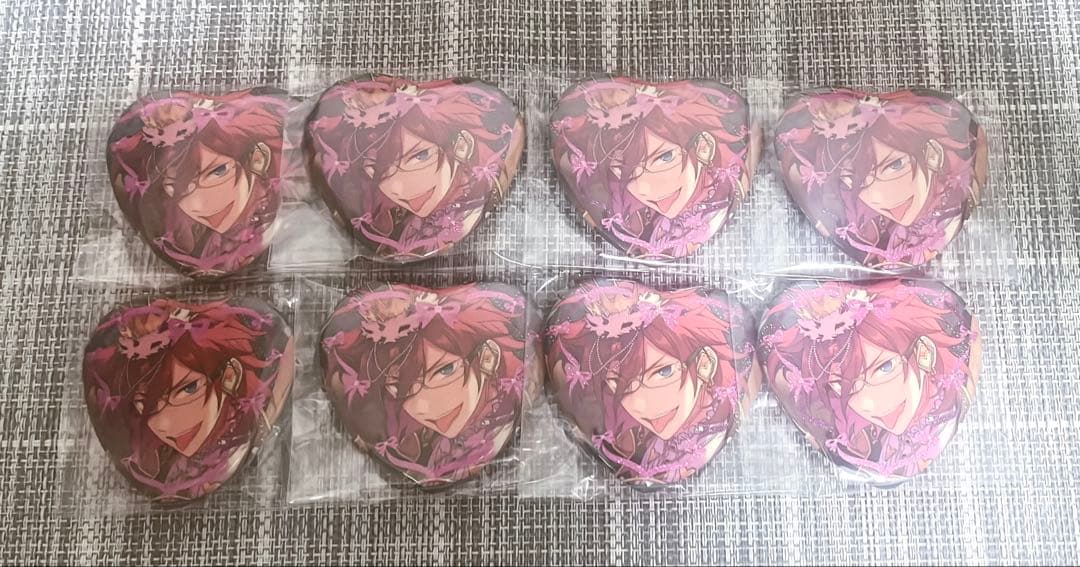 七種茨 あんスタ ラメキラハート缶バッジ　8点