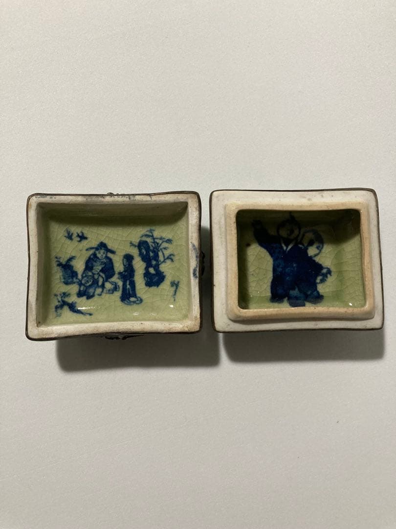 金工足銀 光緒年製刻印 龍金具染付唐子図 蓋物 小物入