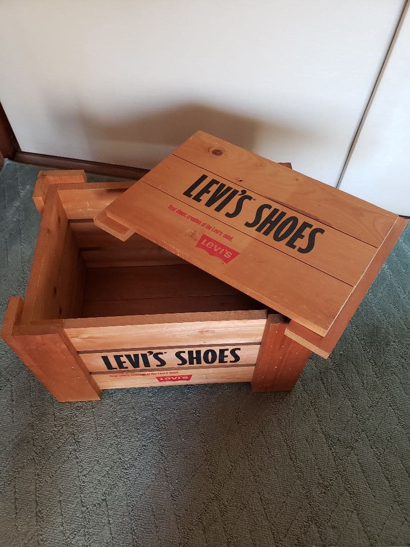 levi's shoes 木箱