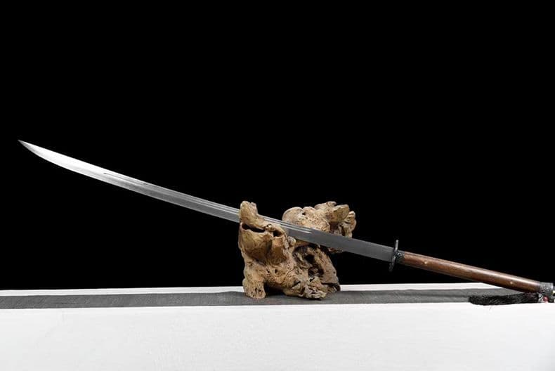 苗刀 繍春刀 牛尾刀 手鍛造打 鋼刀 冷兵器 古兵器 刀装具 護身工具 両手刀