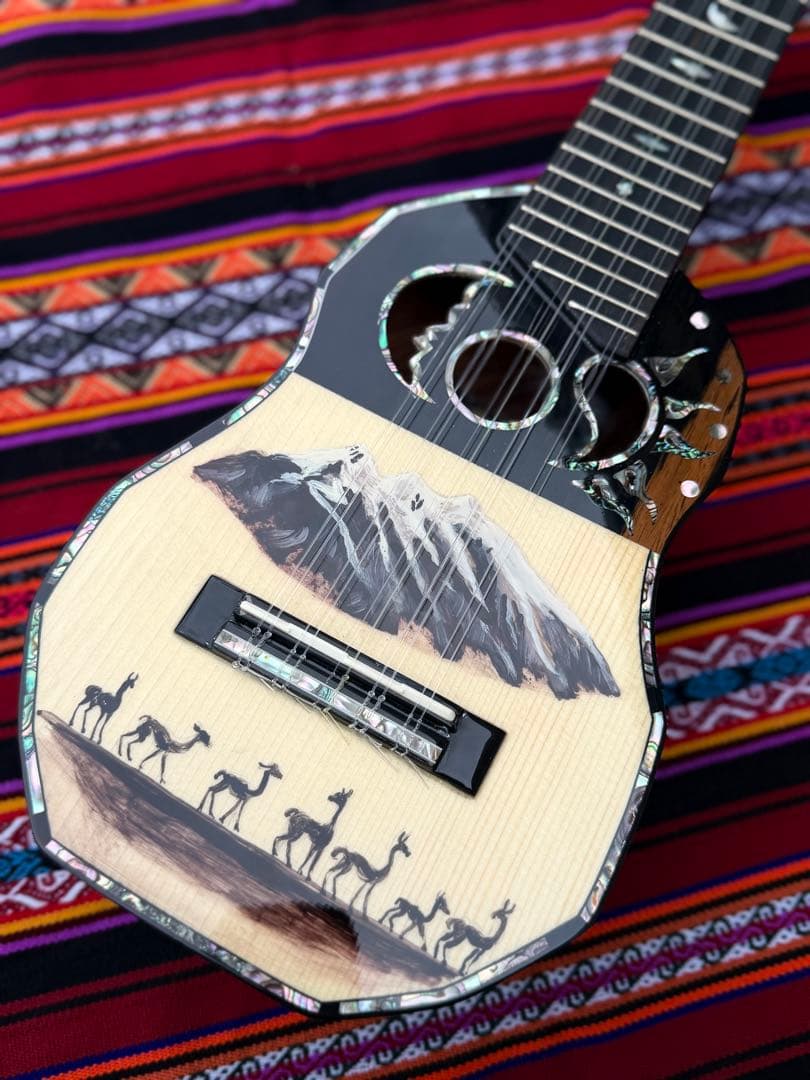 新品　未使用　チャランゴ　charango ビクーニャモデル　オロスコ　ボリビア