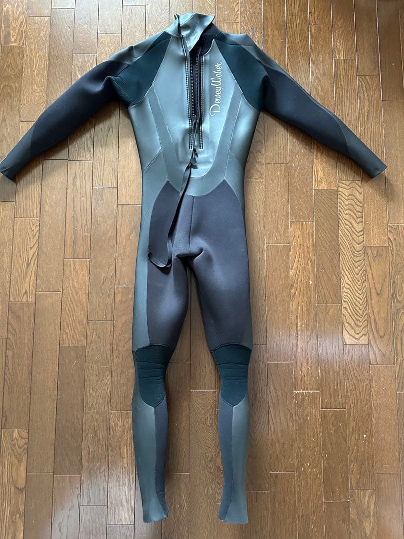サーフィン冬用　セミドライスーツ ブラック