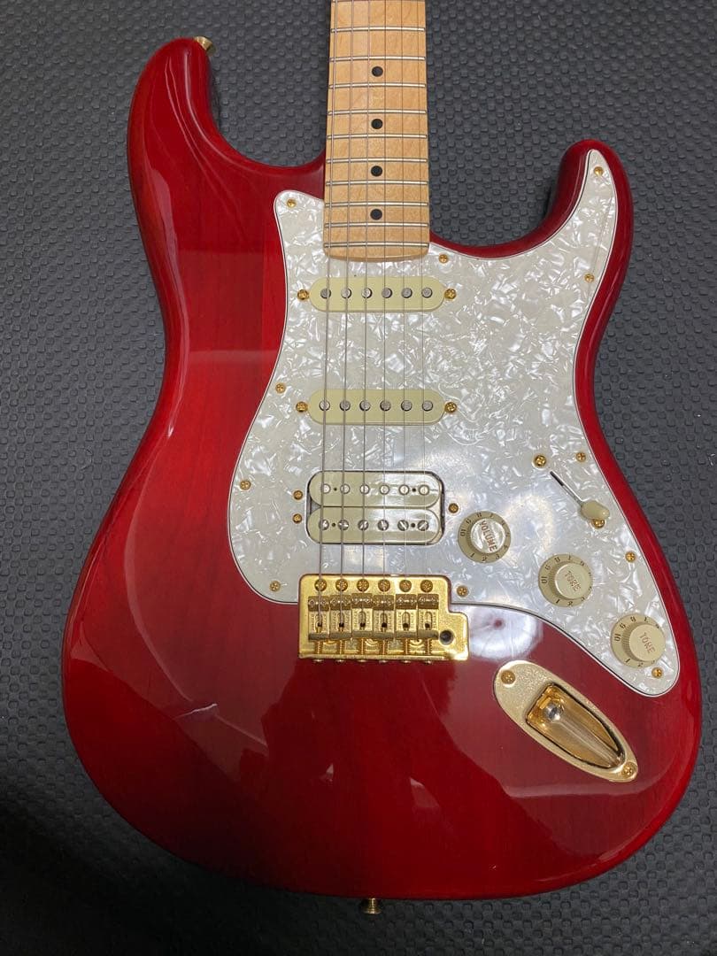 Fender Tash Sultana Stratocaster ギター