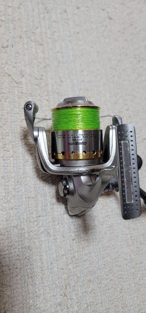 Shimano 3000 スピニングリール