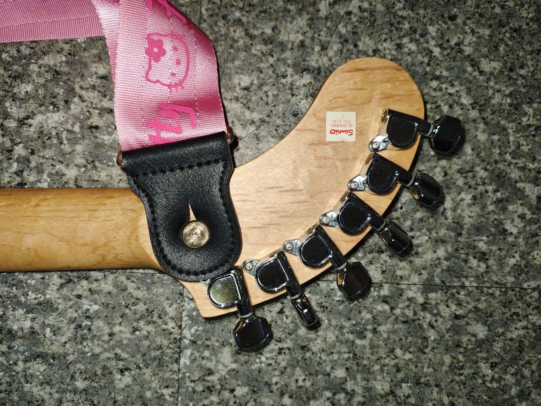 FERNANDES ZO-3 Hello Kitty エレキギター ハローキティ