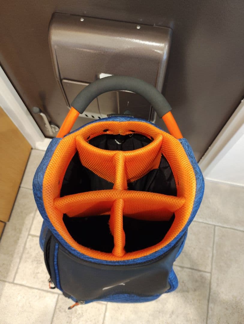 【完売、美品】希少、ＰＵＭＡ プーマ ゴルフ キャディバッグ９型