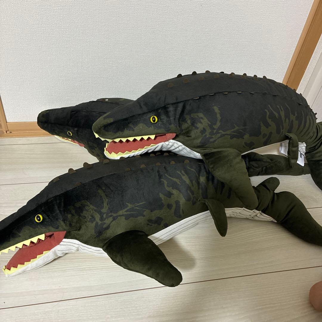 ジュラシック・ワールド/復活の大地　ぬいぐるみ✖️3\