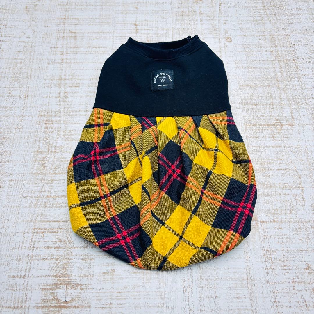 【オーダーページ】犬服　黒暖か裏起毛ニットのバルーンワンピース