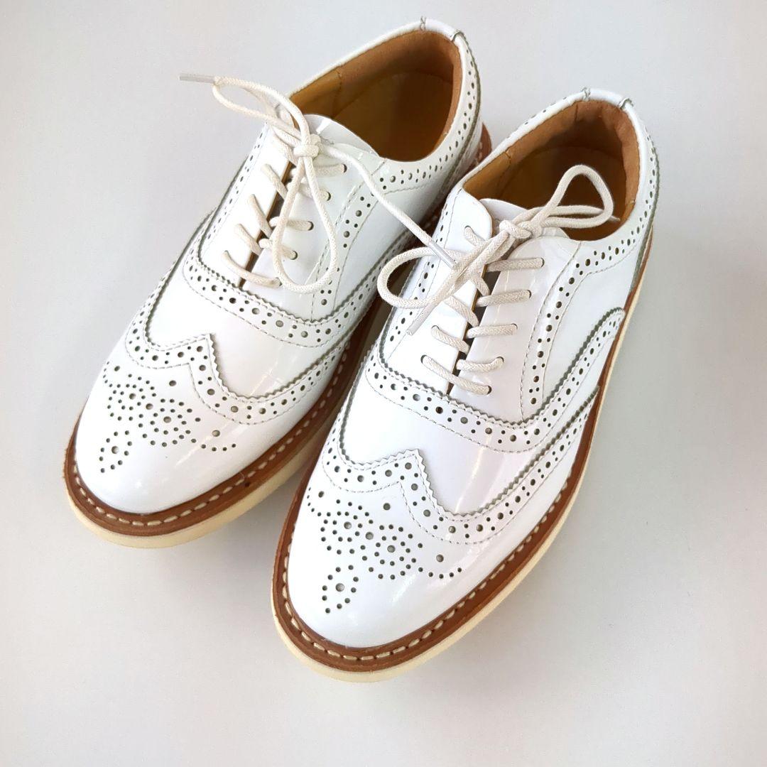 ラッキーホース*ホワイトレザー ウィングチップシューズ