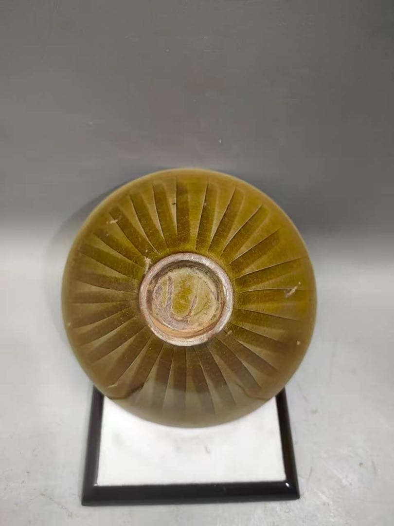 耀州窯刻花福鹿斗笠碗 唐物　古賞物　茶道具 煎茶碗　中国古美術　骨董品