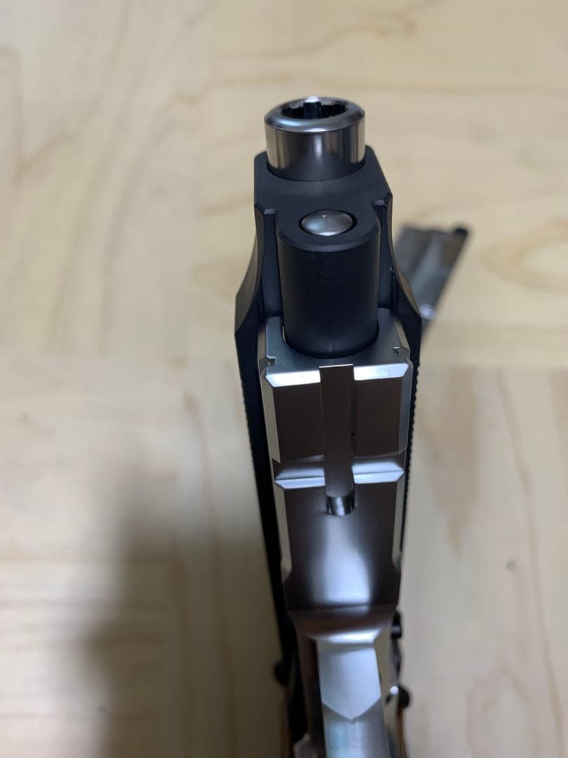 美品　東京マルイサムライエッジ　M9A1ガスブローバック 本体とマガジンのみ