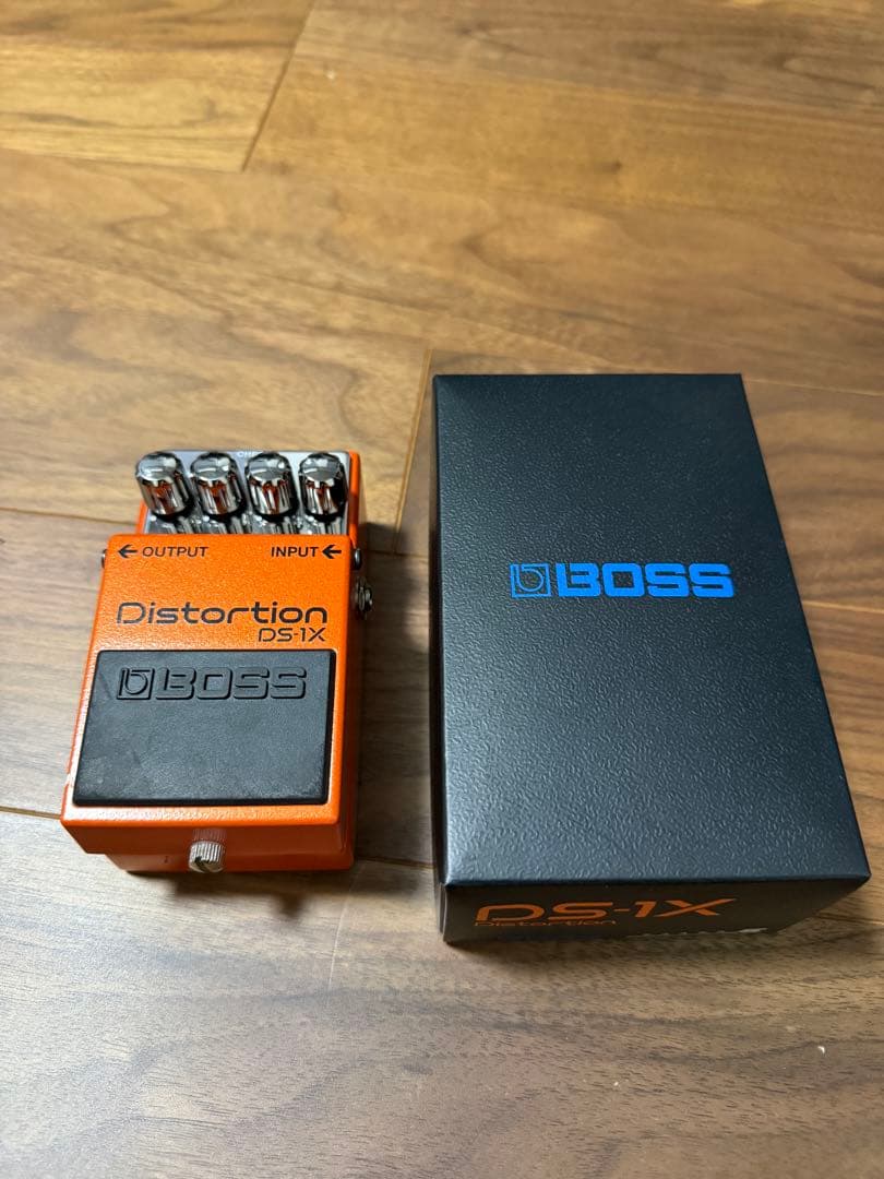 BOSS DS-1X ディストーション 箱、説明書など付属 ギター エフェクター