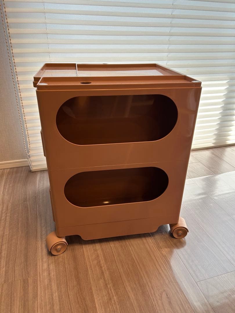 キャスター付きワゴン　3段　ボビーワゴン　ピンク