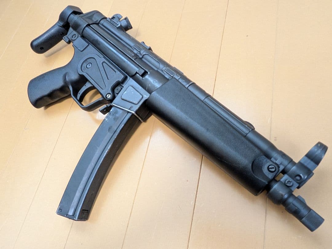 マルイ　MP5電動ガン　メタル、旧タイプレシーバー　カスタム