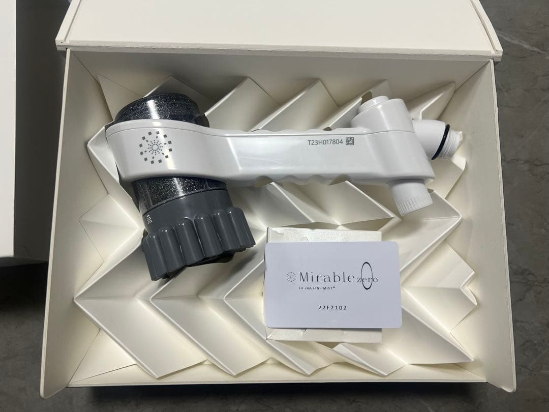 Mirable zero シャワーヘッド ホワイト/グレー　1回のみ使用