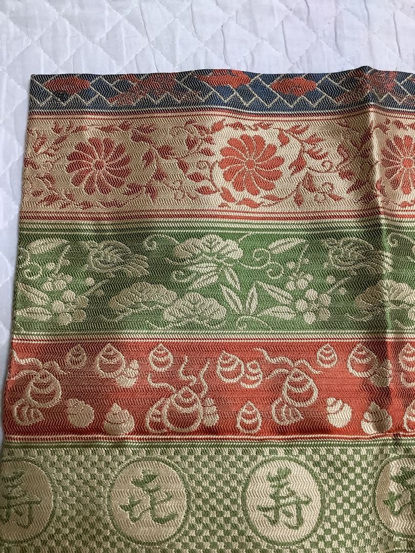 土田友湖　出帛紗　共箱