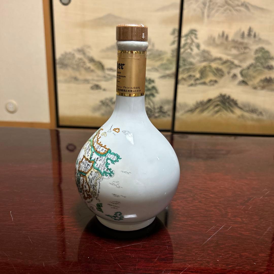 27 スーパーニッカウイスキー　有田焼　九州古地図ボトル