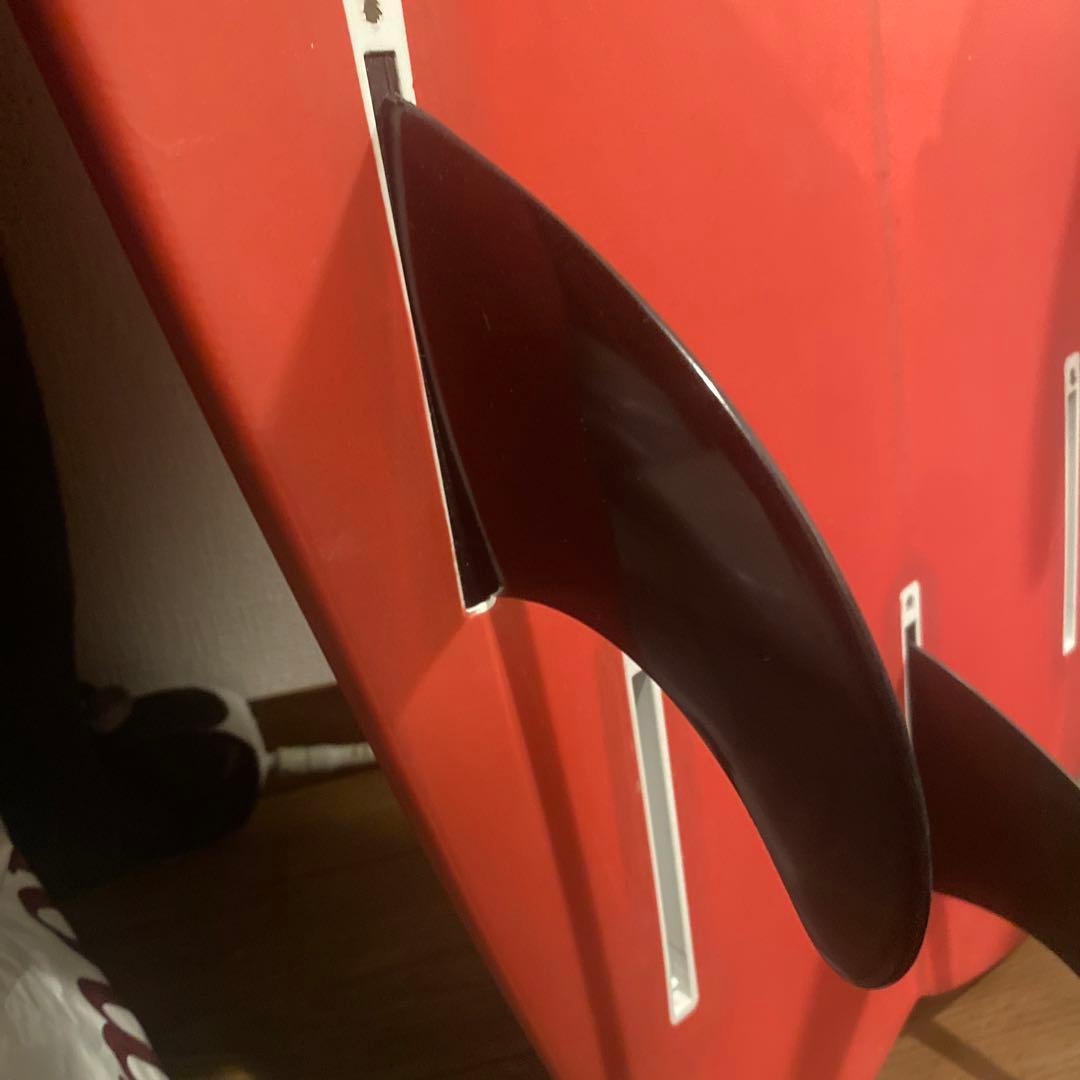 ESSENCEフィッシュ サーフボード ショート5'10 赤