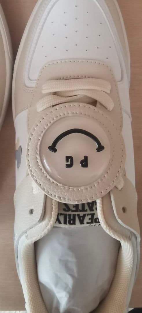 即発送対応●23-24.5cm展開●ゴルフシューズホワイト/ベージュ