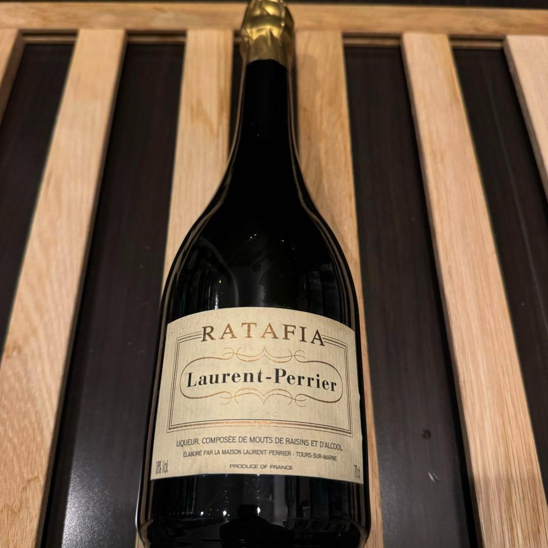 希少！ローランペリエ　ラタフィア　【廃版品】