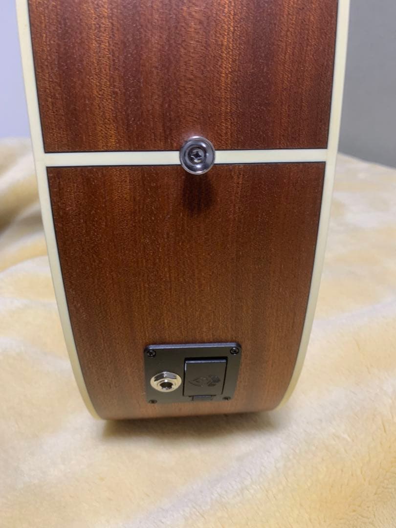 GUILD D-240E アコースティックギター