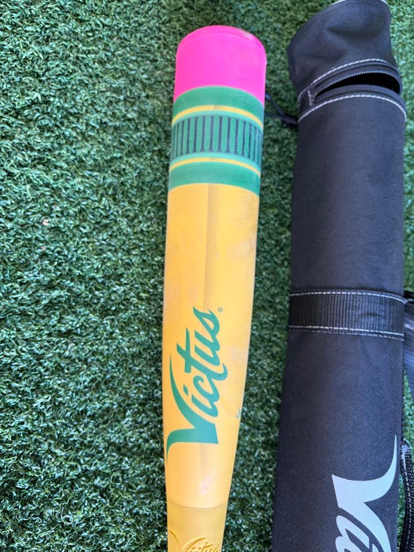 Victus ペンシルバット　ジュニア用 軟式バット 82cm使用少