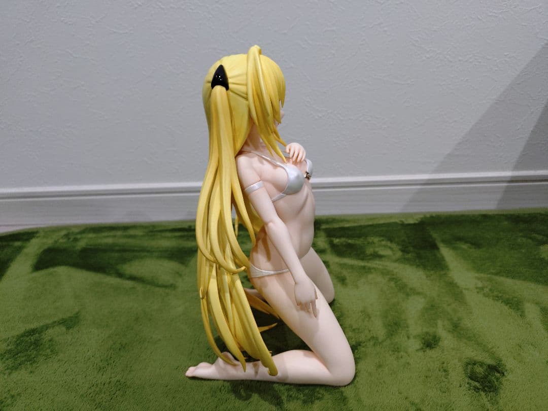 金色の闇 水着 with 体操服Ver. 1/4スケール フィギュア