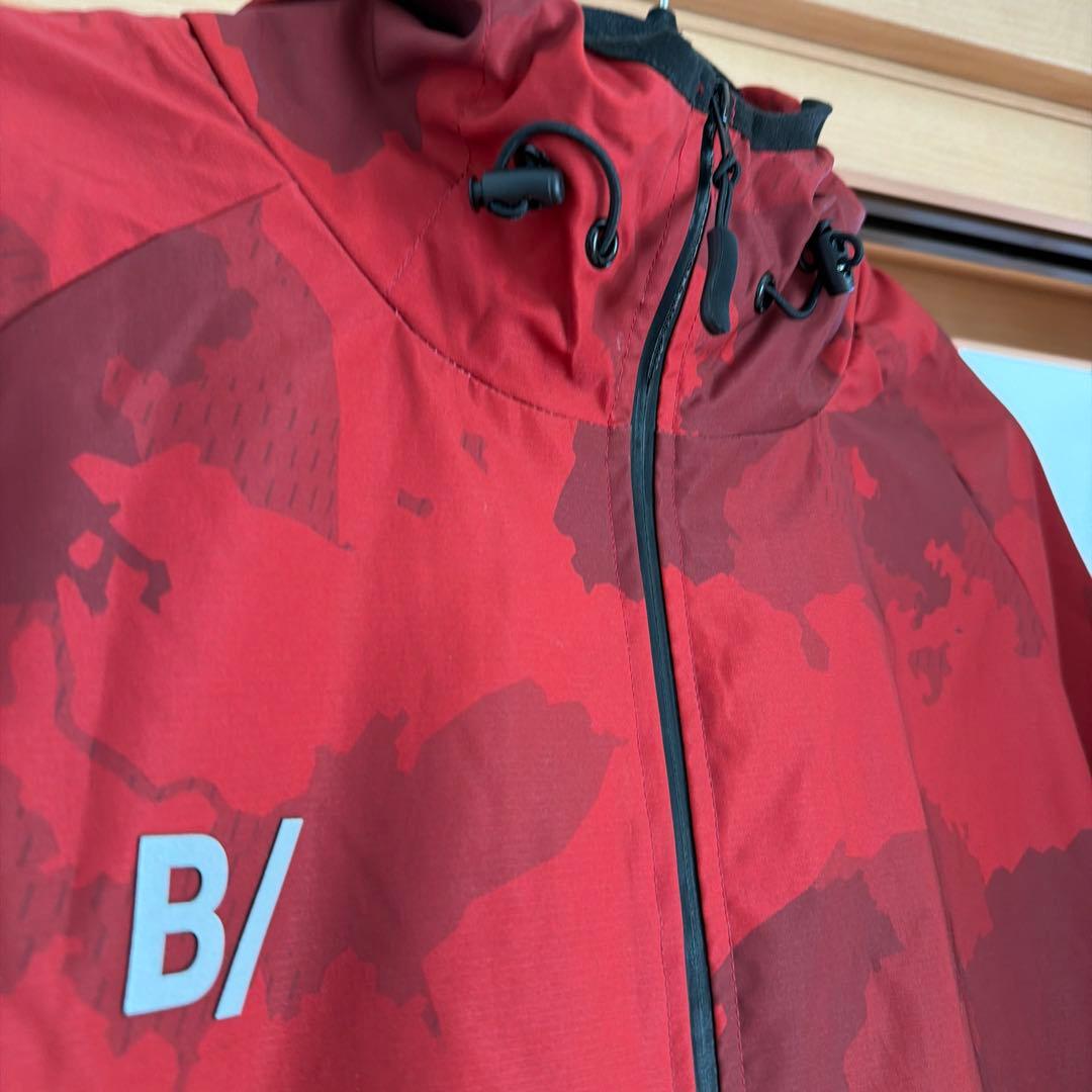B/ 迷彩柄レッドジャケット＆ショーツセット ビースラッシュ