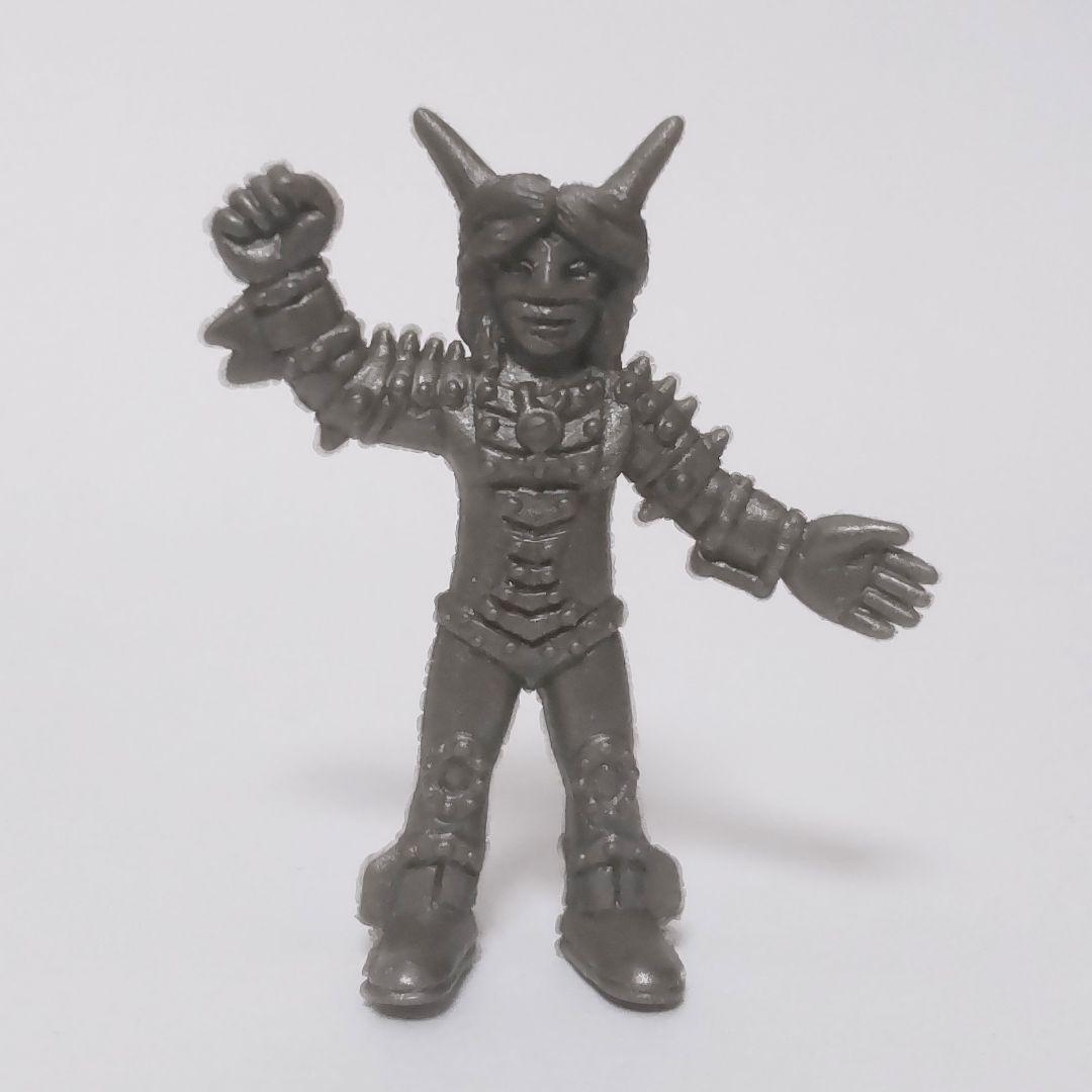 ★コレ333　ウルトラマン怪獣消しゴム　ババルウ星人　メタリック　ゴールド