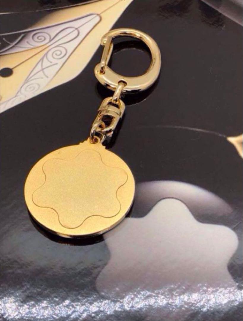 モンブラン⭐️非常にレアなヴィンテージ・ゴールドメダル⭐️スターマーク　キーホルダー