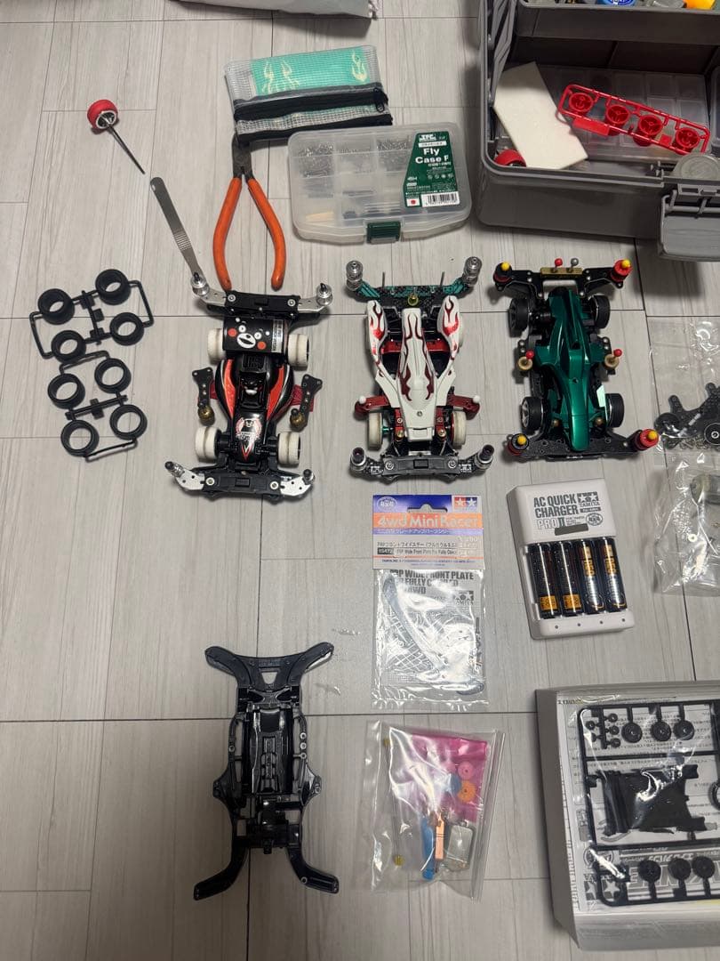 ミニ四駆 3台とパーツセット