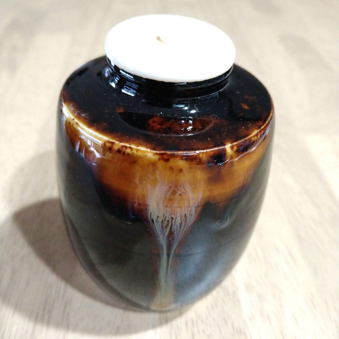 桶田定一造 肩衝茶入 及び 仕覆 笹蔓緞子