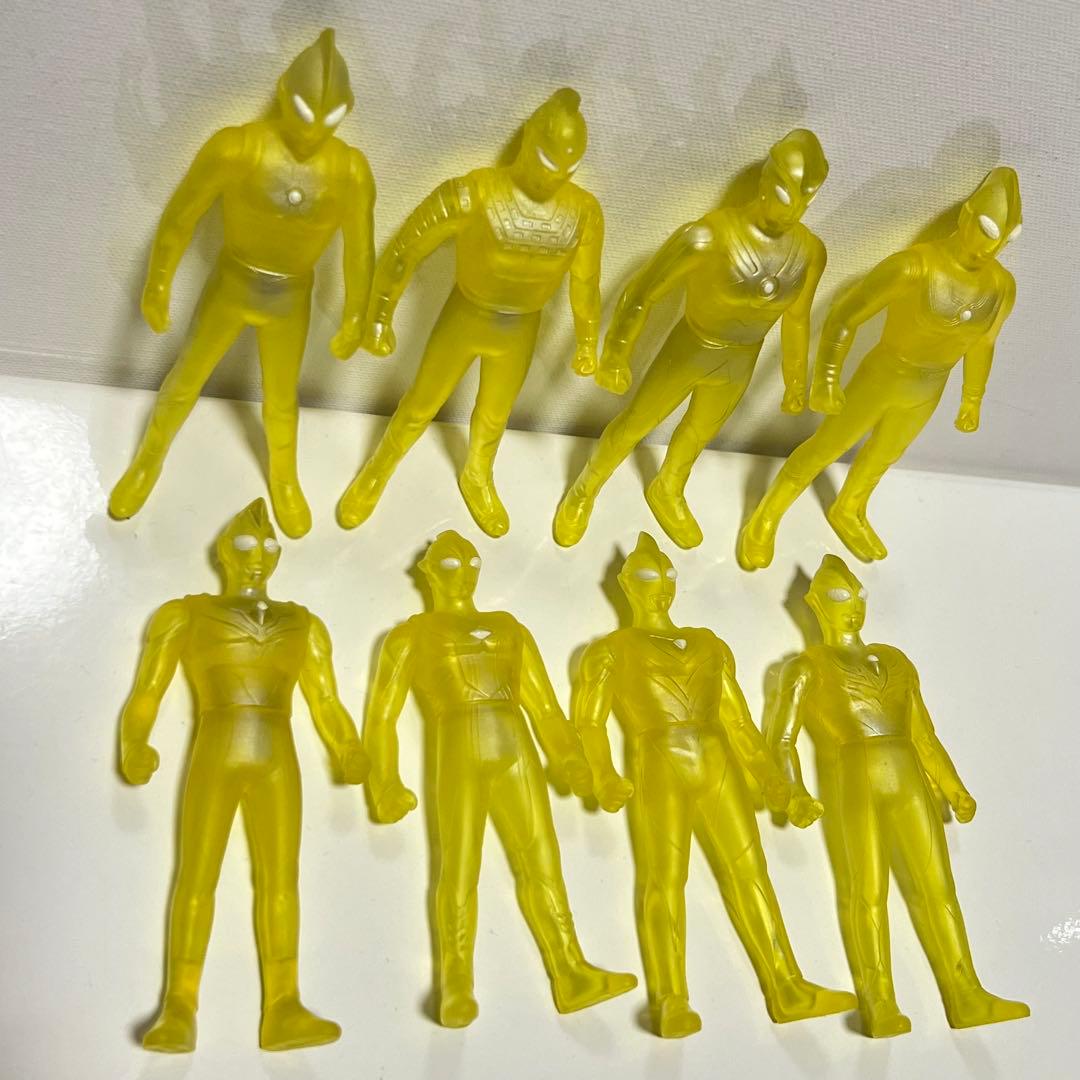 限定品　ウルトラ8兄弟　グリッターVer. ソフビ ウルトラマン